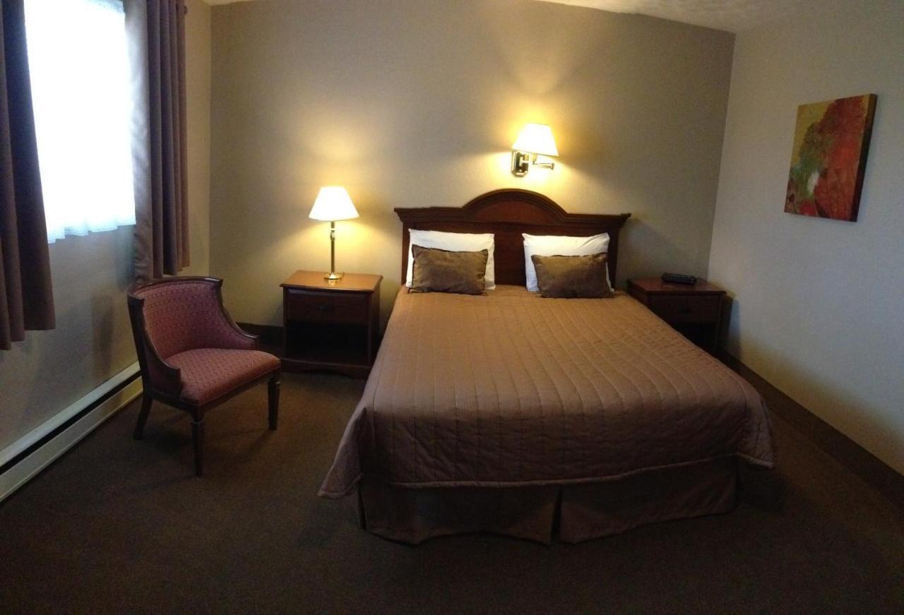 Majers Motel Стратфорд Номер фото